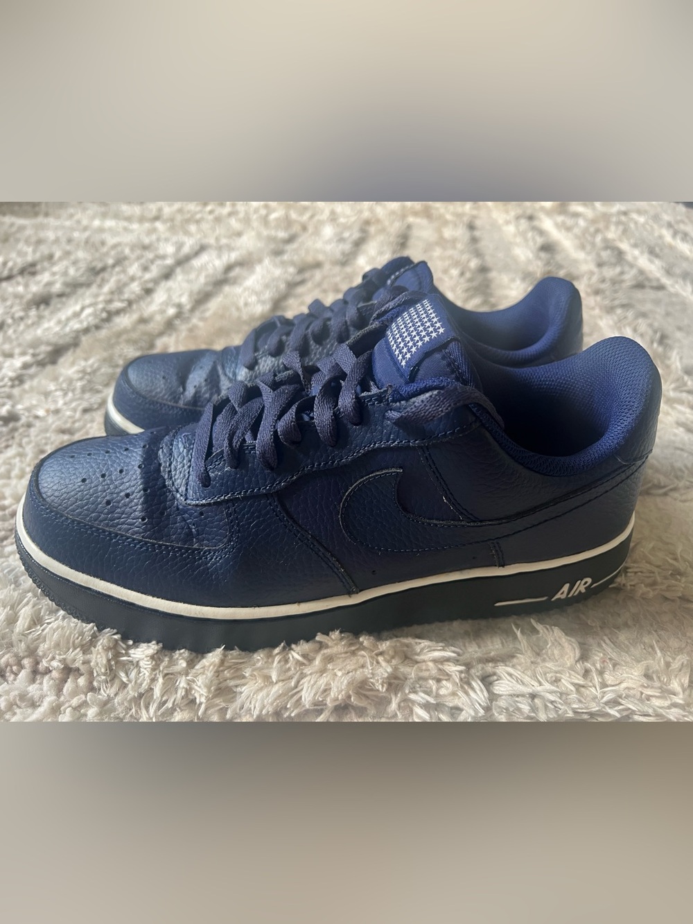 Men's Nike Air Force 1 size 9.5